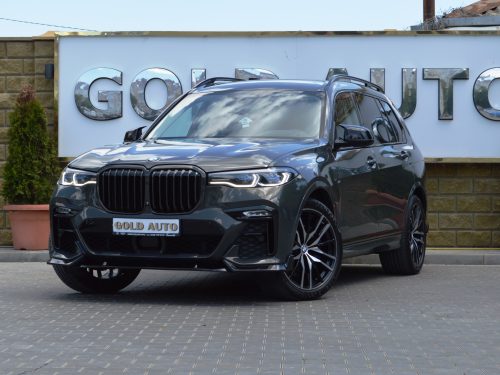 BMW X7 M50D