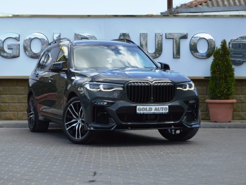 BMW X7 M50D